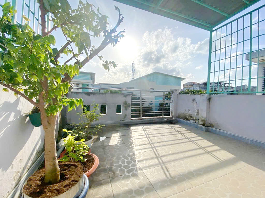 Bán nhà 2 lầu mặt tiền KDC Bùi Minh Trực P.5 Quận 8